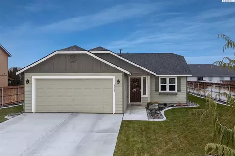 6110 Robert Wayne Dr, Pasco, WA 99301 photo 1