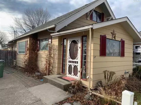 8 E State, Saint John, WA 99171 photo 1