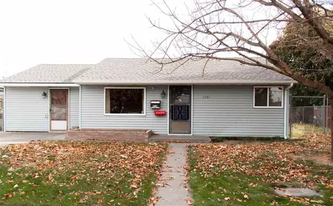 1731 N 7th Ave, Pasco, WA 99301 photo 1