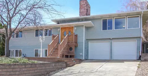 222 NW Sunrise Dr, Pullman, WA 99163 photo 1
