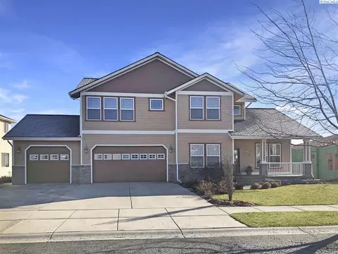 1030 SW Itani Dr, Pullman, WA 99163 photo 1