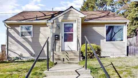 705 NW Gary St, Pullman, WA 99163 photo 1