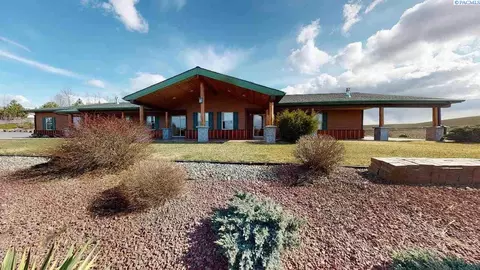 13 Carriage Hill Ct, Pullman, WA 99163 photo 1