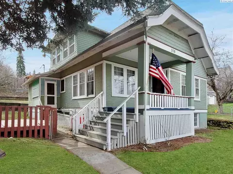308 E James, Colfax, WA 99111 photo 1