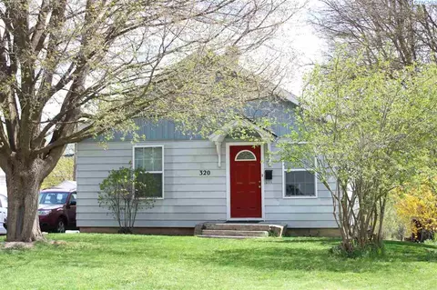 320 SE Gladstone St, Pullman, WA 99163 photo 1