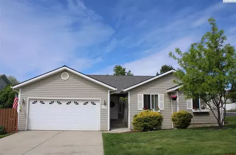 1835 NW Valhalla Dr, Pullman, WA 99163 photo 1