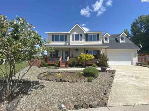 1990 NW Ventura Ct, Pullman, WA 99163 photo 1
