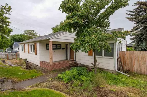 455 NW Cleveland, Pullman, WA 99163 photo 1