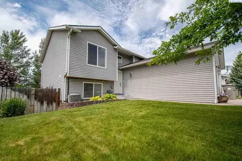 1965 NW Arcadia, Pullman, WA 99163 photo 1