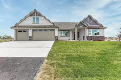 5816 Ruby St, Pasco, WA 99301 photo 1