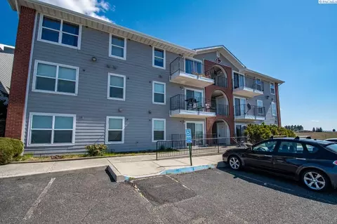 1645 NE Merman C102 #C102, Pullman, WA 99163 photo 1