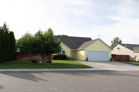 5611 Taft Dr, Pasco, WA 99301 photo 1