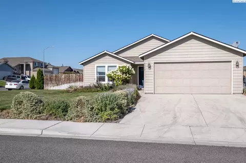 5302 Grant Ln, Pasco, WA 99301 photo 1