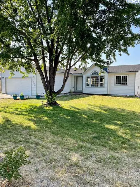 4014 Meadow View Dr, Pasco, WA 99301 photo 1