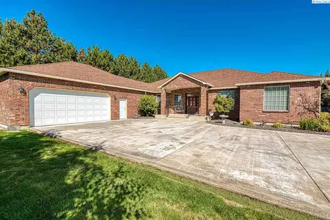 8921 Franklin Rd, Pasco, WA 99301 photo 1