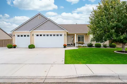 9406 Broughton Dr, Pasco, WA 99301 photo 1