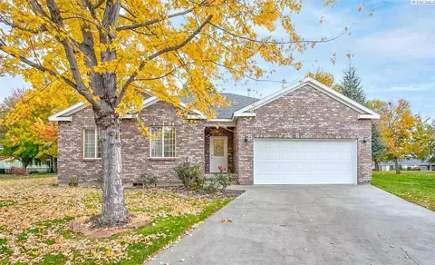 3 Daisy Ct, Pasco, WA 99301 photo 1