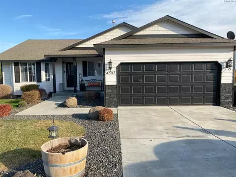 4507 Tusayan Dr, Pasco, WA 99301 photo 1