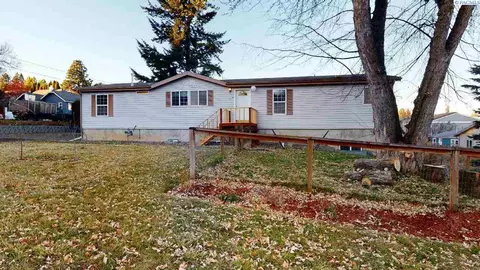 330 SW Center St, Pullman, WA 99163 photo 1