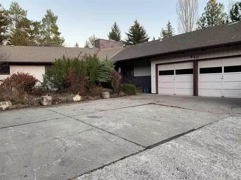 940 SW Monta Vista Cir, Pullman, WA 99163 photo 1