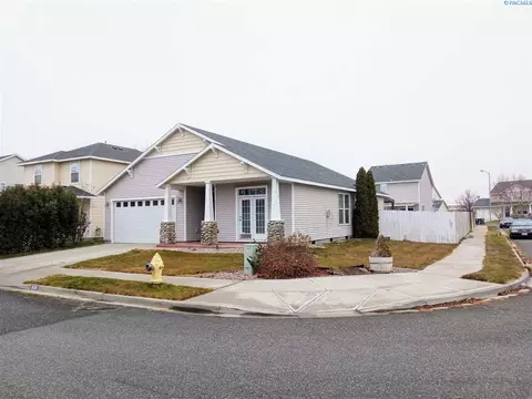 6011 Comiskey Dr, Pasco, WA 99301 photo 1