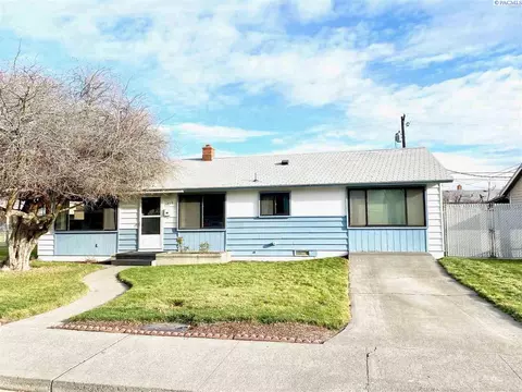 1817 N 12th Ave, Pasco, WA 99301 photo 1