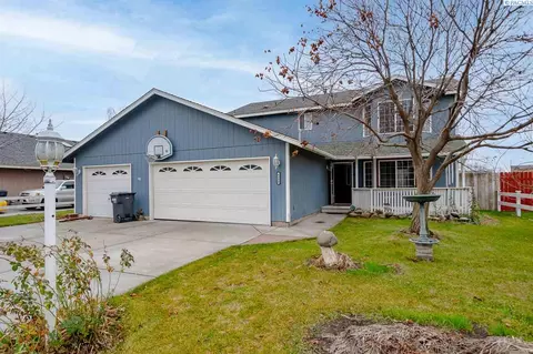 6408 Comiskey Dr, Pasco, WA 99301 photo 1