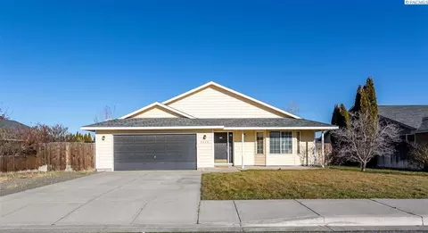 8515 Packard Dr, Pasco, WA 99301 photo 1