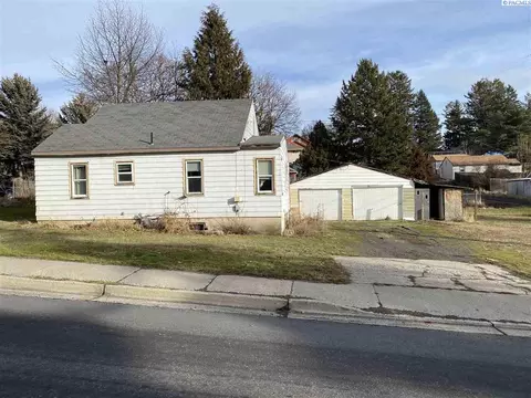 349 NW True St, Pullman, WA 99163 photo 1