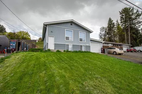 1211 NW Davis Way, Pullman, WA 99163 photo 1