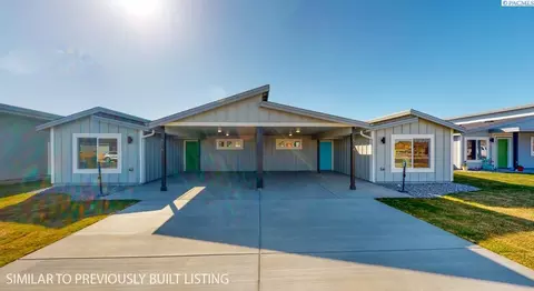 422 Whitefish Ln, Pasco, WA 99301 photo 1