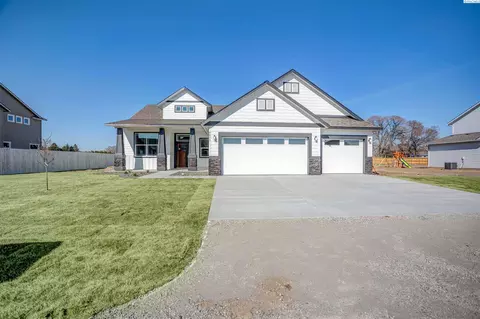 5813 Ruby St, Pasco, WA 99301 photo 1