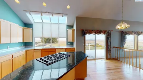 1810 NW Nicole Ct, Pullman, WA 99163 photo 11