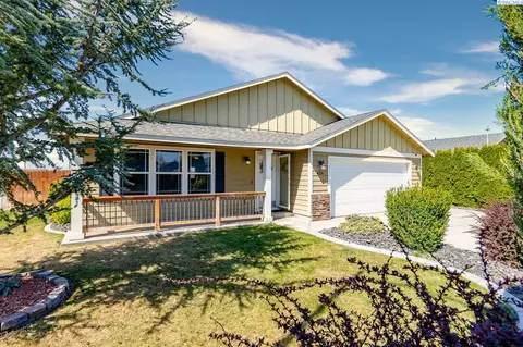 4214 Montgomery Ln, Pasco, WA 99301 photo 1