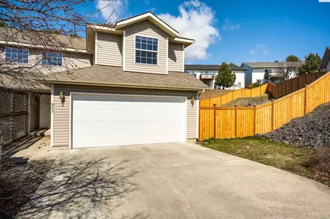 523 SE Karcio Ct, Pullman, WA 99163 photo 1