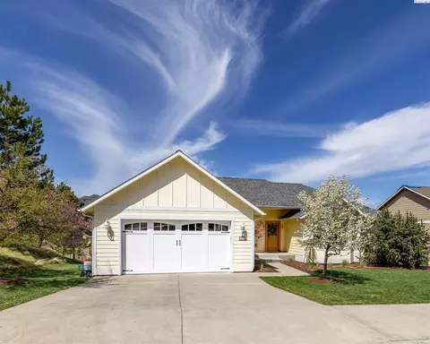 970 SW Crestview St, Pullman, WA 99163 photo 1
