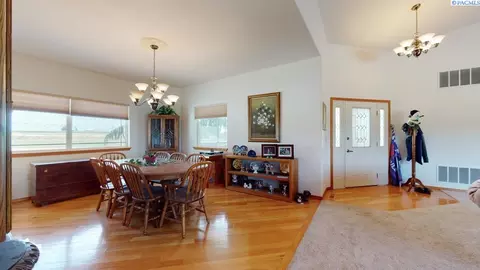 2341 Kent Dr, Eltopia, WA 99330 photo 6