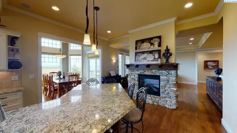 1730 NW Nicole Ct, Pullman, WA 99163 photo 9