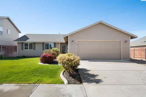 8216 Lummi Dr, Pasco, WA 99301 photo 1