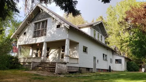 752 Brown Rd, Pullman, WA 99163 photo 1