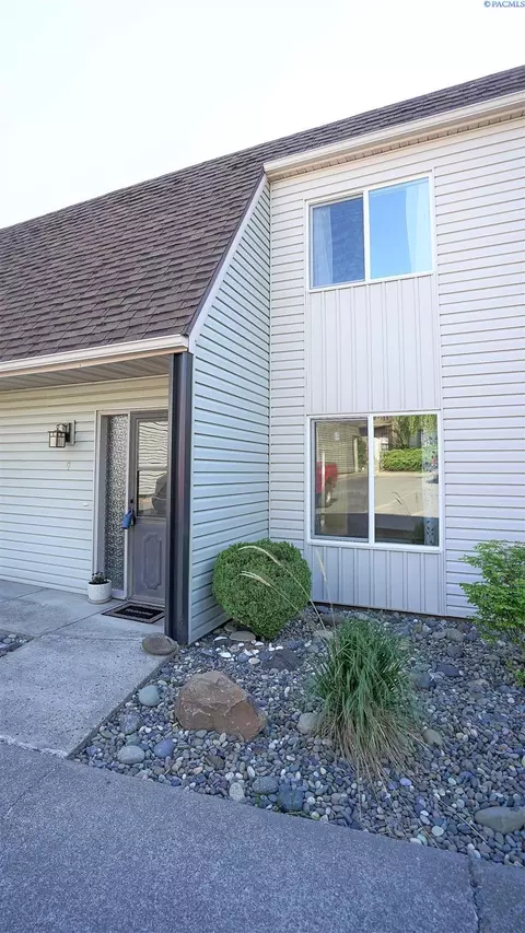 600 SW Crestview #9, Pullman, WA 99163 photo 1
