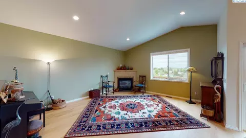 105 SW Verona, Pullman, WA 99163 photo 4