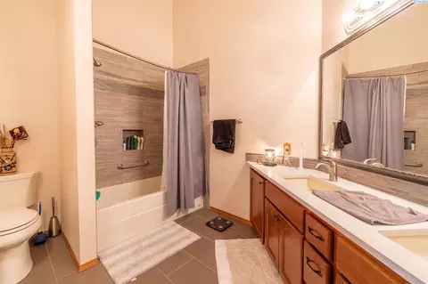 1001 Monty Python, Grandview, WA 98930 photo 15