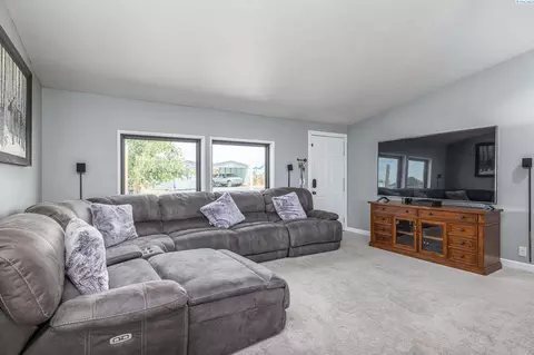 411 Moore Rd, Pasco, WA 99301 photo 10