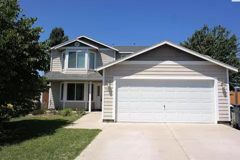 9215 Oliver Dr, Pasco, WA 99301 photo 1