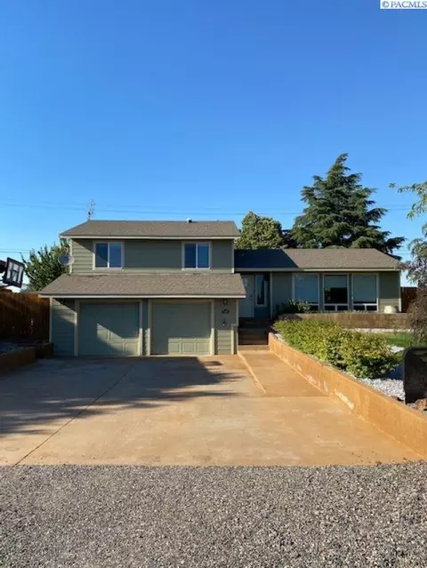 7903 Sunset Ln, Pasco, WA 99301 photo 1