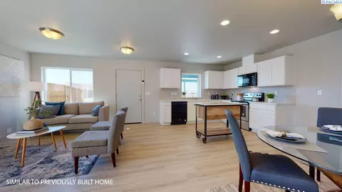 307 S Cedar Ave, Pasco, WA 99301 photo 4