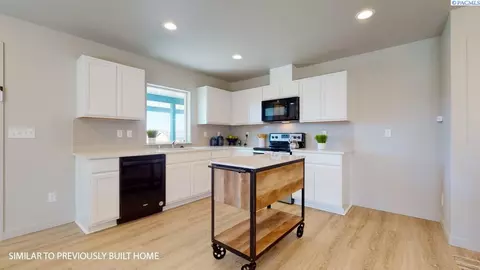 307 S Cedar Ave, Pasco, WA 99301 photo 8
