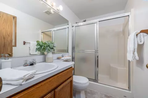 6516 Ebbets Dr, Pasco, WA 99301 photo 16