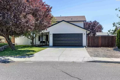 6516 Ebbets Dr, Pasco, WA 99301 photo 1